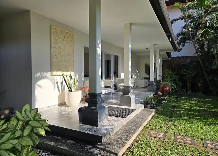 Segara Agung Boutique 3*