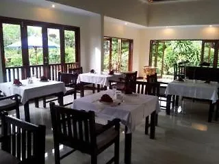 Segara Agung Boutique ホテル サヌール
